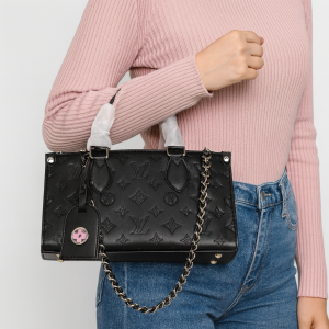 Sac à main de luxe monogramme avec chaîne élégante