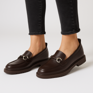 Mocassins Chic à Détail Métallique